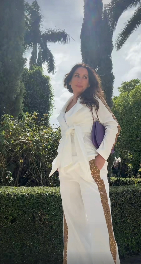 Friday Fashion, Fun & Sneaky Shopping